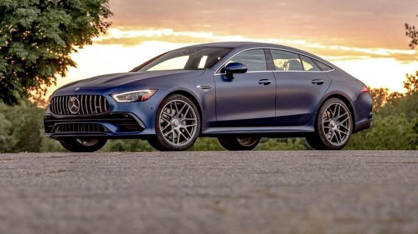 2020 Mercedes-AMG GT 63 s