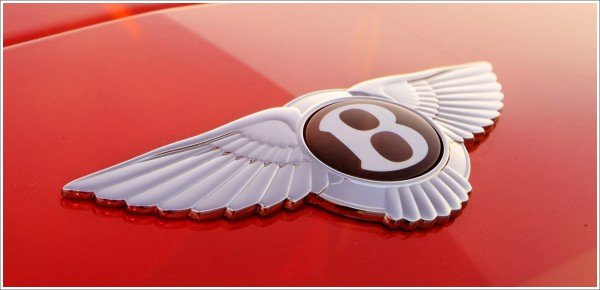 Bentley car symbol