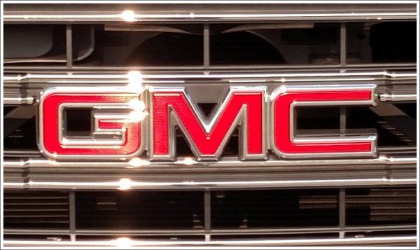 GMC Emblem