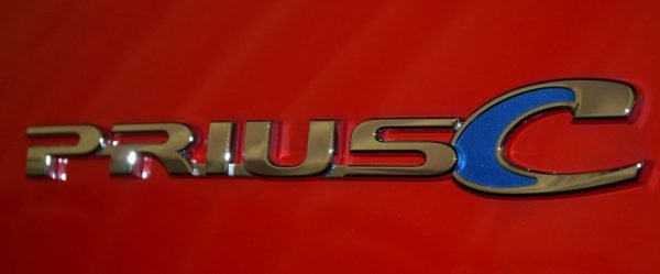 toyota-prius-logo