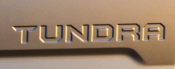 toyota-tundra-logo